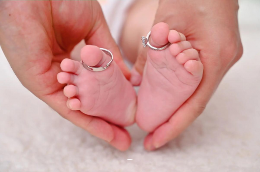 渑池两个月宝宝感冒发烧